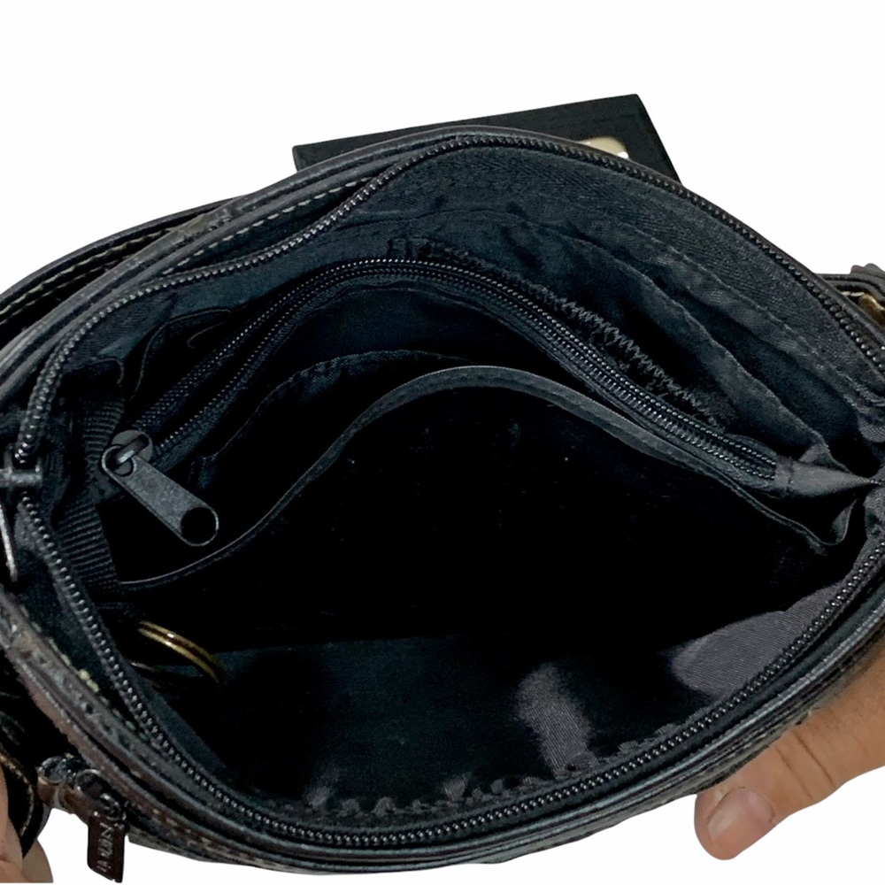 BUXTON Leather Organizer Convertible Black Wristlet Crossbody 5x9 New - Picture 7 of 11